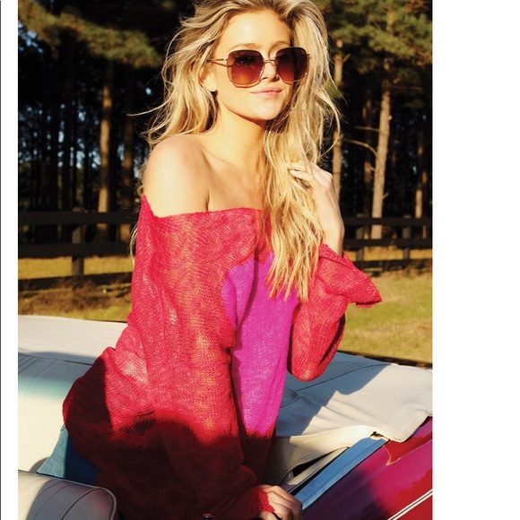 $ FIRM🌷Red & Pink Heart Open Knit Sweater - Picture 4 of 8